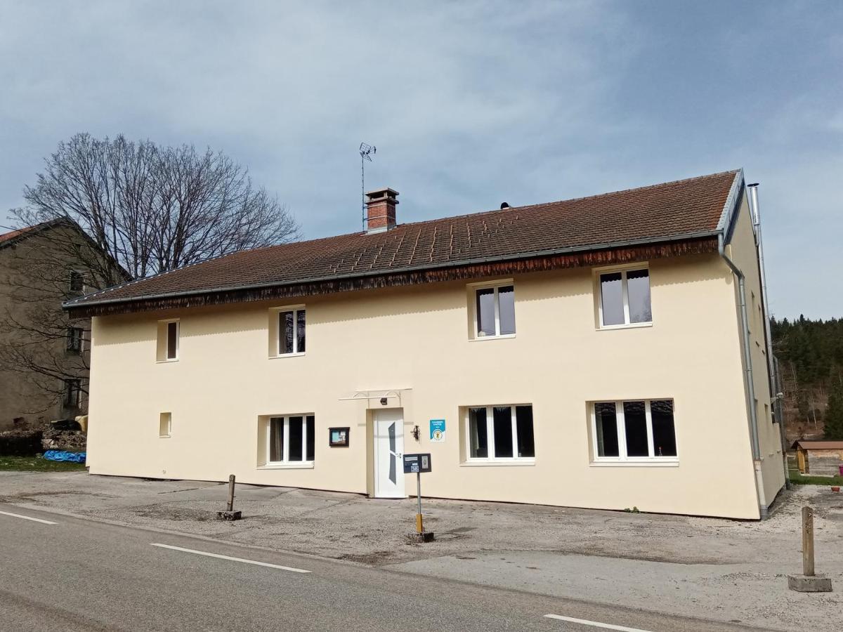 Chaux-des-Pres Les P'Tites Pistes B&B 외부 사진
