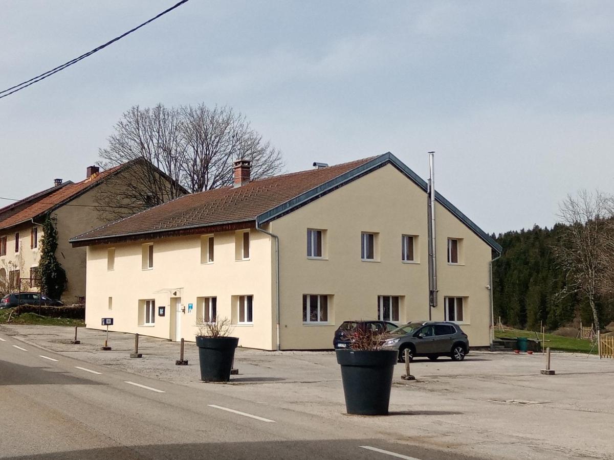 Chaux-des-Pres Les P'Tites Pistes B&B 외부 사진